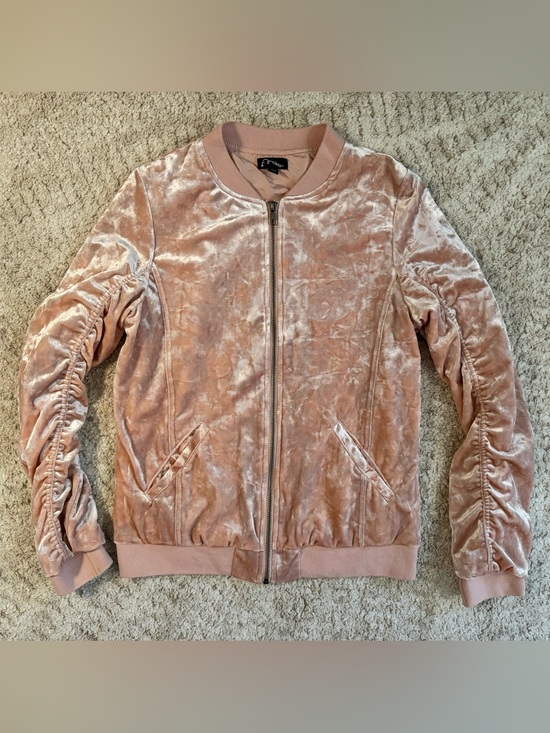 art class Other - Art Class girls pink crushed velvet bomber jacket. Size XL.